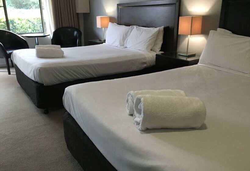 디럭스 룸, Checkers Resort