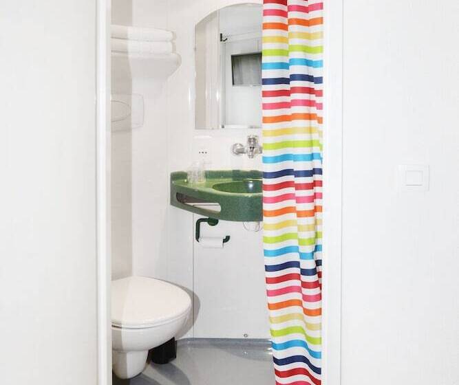 Номер Стандарт, Brit Hotel Essentiel Reims Taissy
