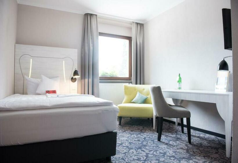 غرفة قياسية فردية, Parkhotel Schillerhain