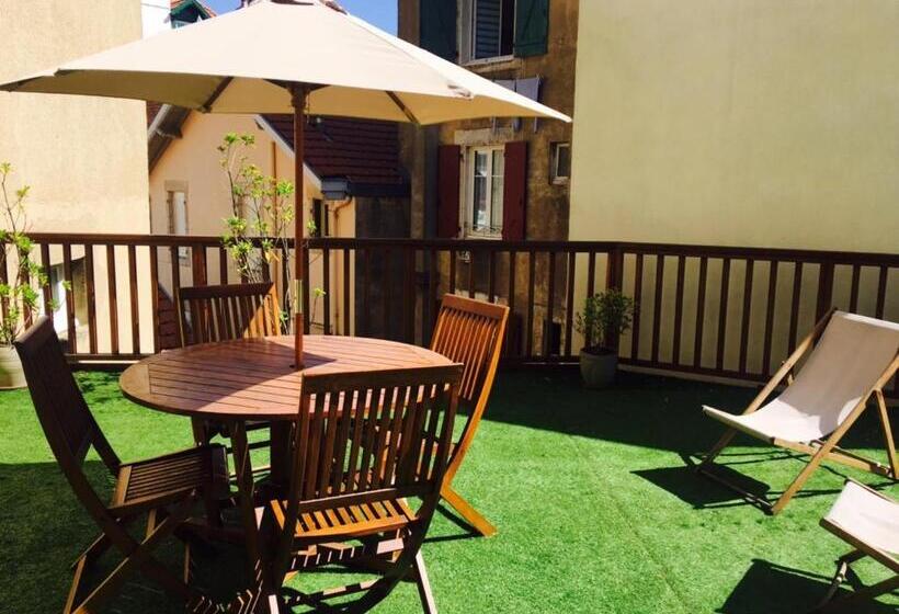 Апартаменты 1 Спальня с Террасой, La Casa Cosy, Appart'hôtel