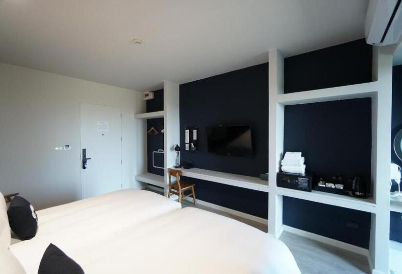 اتاق استاندارد, Blu Monkey Hub And Hotel Chanthaburi