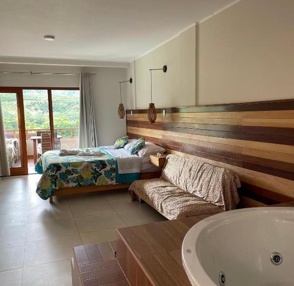 테라스 스위트, Mercedes Lodge