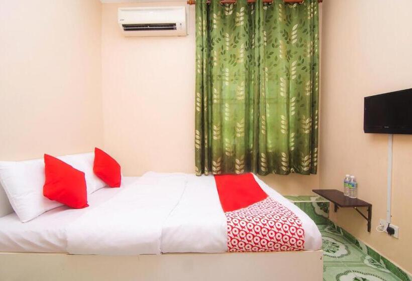 Номер Deluxe, Oyo 1224 Hotel Hajah Rohayah