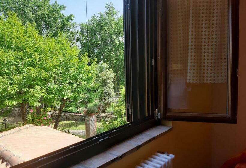 Номер Стандарт Трехместный, Locanda Al Giglio D Oro