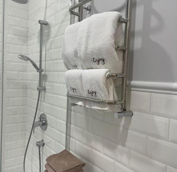 Апартаменты 1 Спальня с Балконом, Boutique Hotel Enjoy