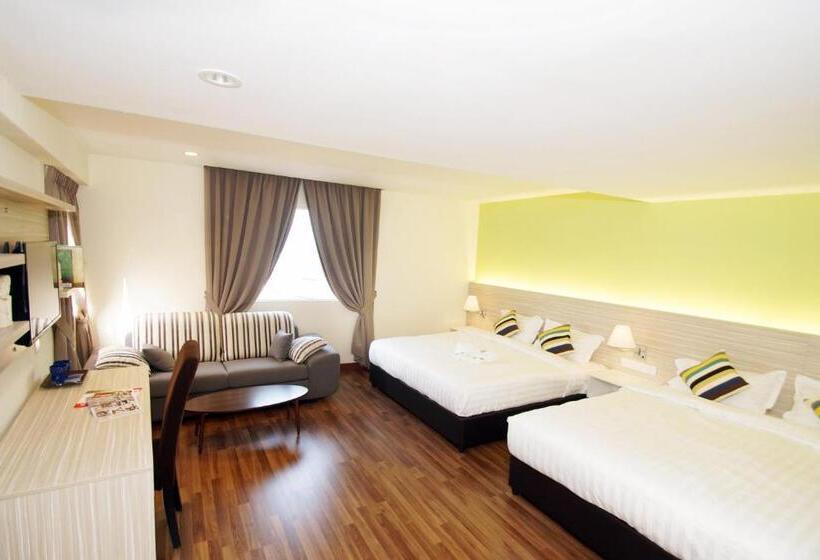 Люкс Премиум, Good Luck Inn