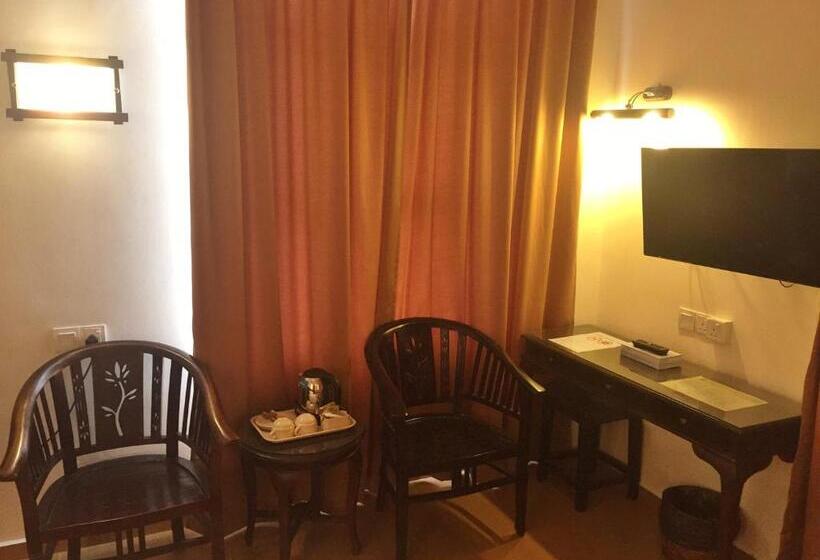 Номер Deluxe, Pontian Garden