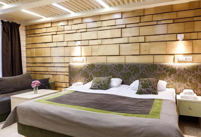 Дом 1 Спальня, Voevodyno Resort