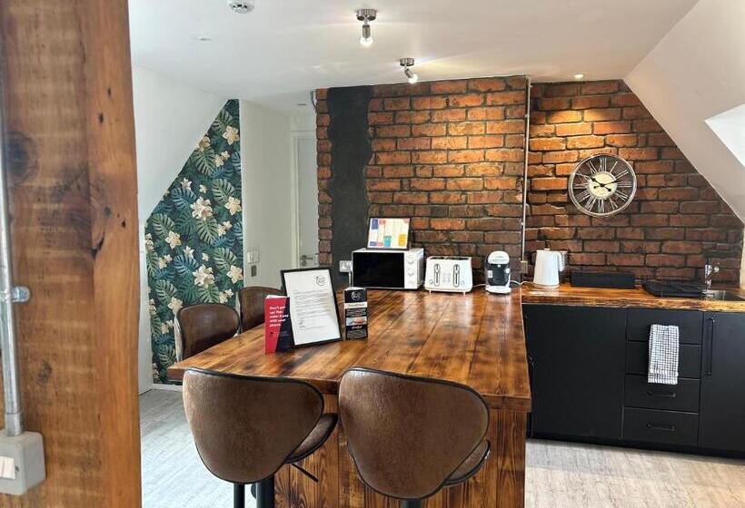 Семейный Номер Deluxe, Cardiff Arms Bistro &