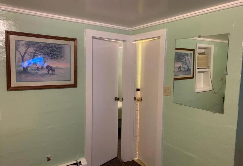 Номер Deluxe, Tour Inn Motel