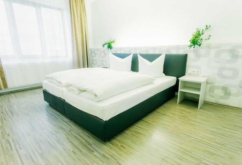 Номер Стандарт, Fair Hotel Mönchengladbach