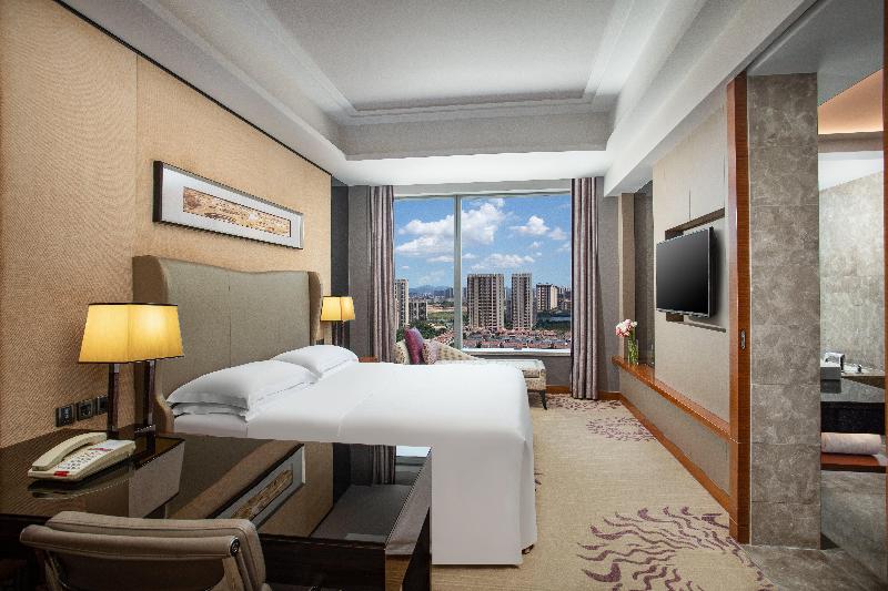 标准间, Crowne Plaza Huizhou, An Ihg