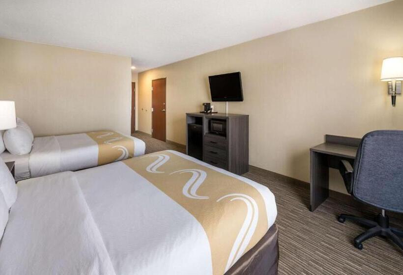 Номер Стандарт, Quality Inn & Suites Fishkill South Near I 84
