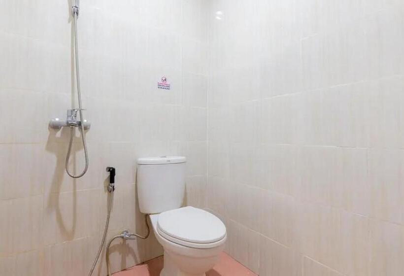Номер Стандарт, Reddoorz @ Bukit Palma Surabaya