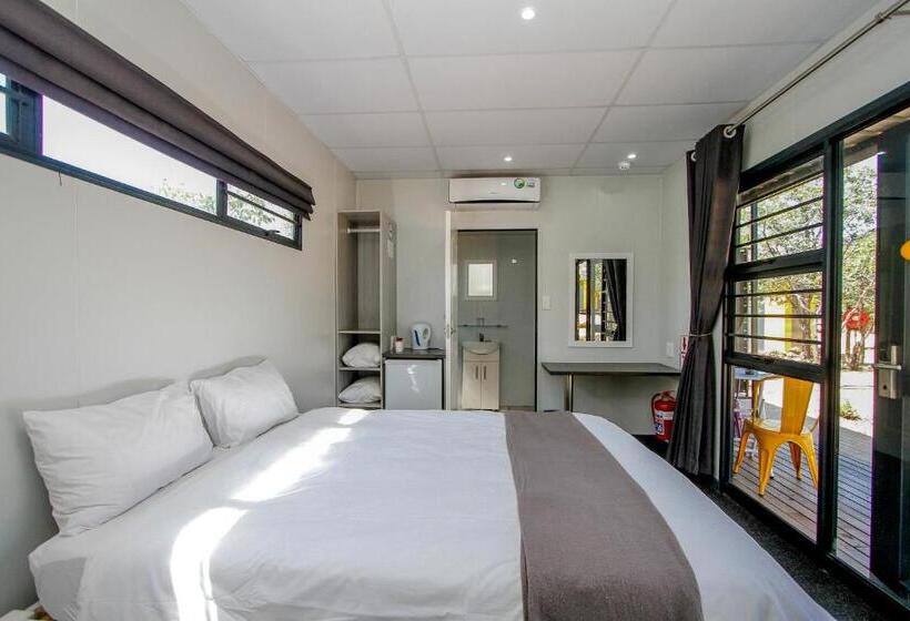 اتاق استاندارد, Sleepover Beitbridge