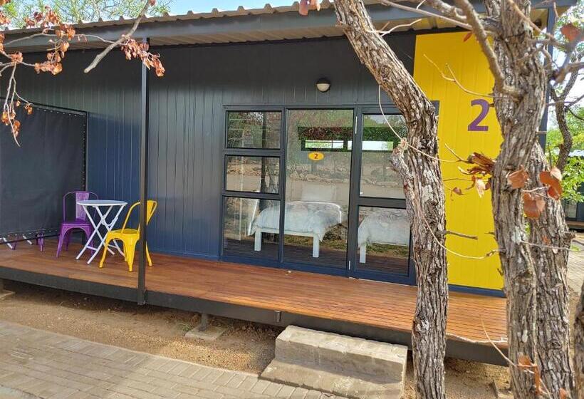 اتاق استاندارد, Sleepover Beitbridge