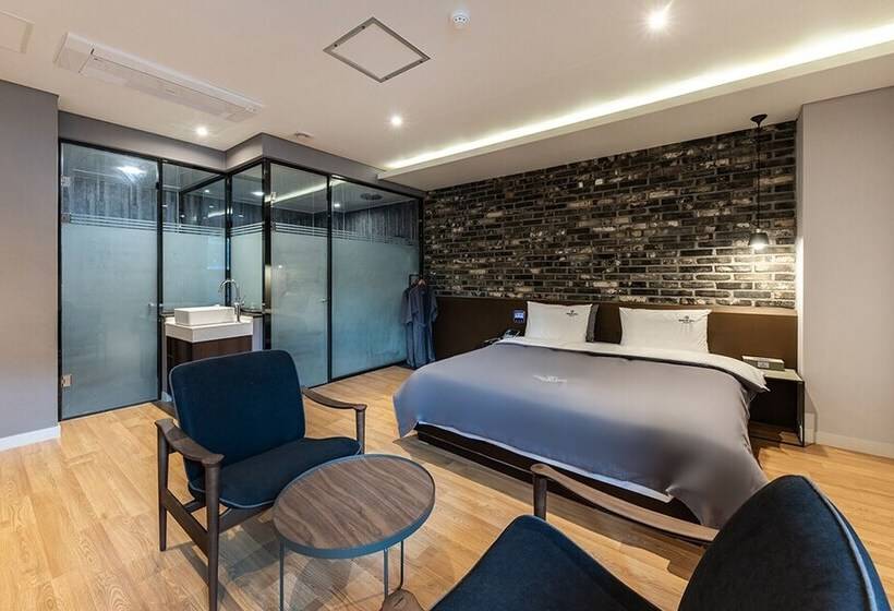 Номер Стандарт, Brown Dot Hotel Jeonggwan