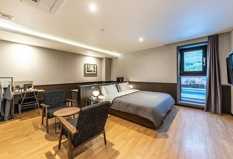 Номер Стандарт, Brown Dot Hotel Jeonggwan