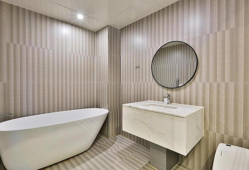 Номер Deluxe, Brown Dot Hotel Jeonggwan