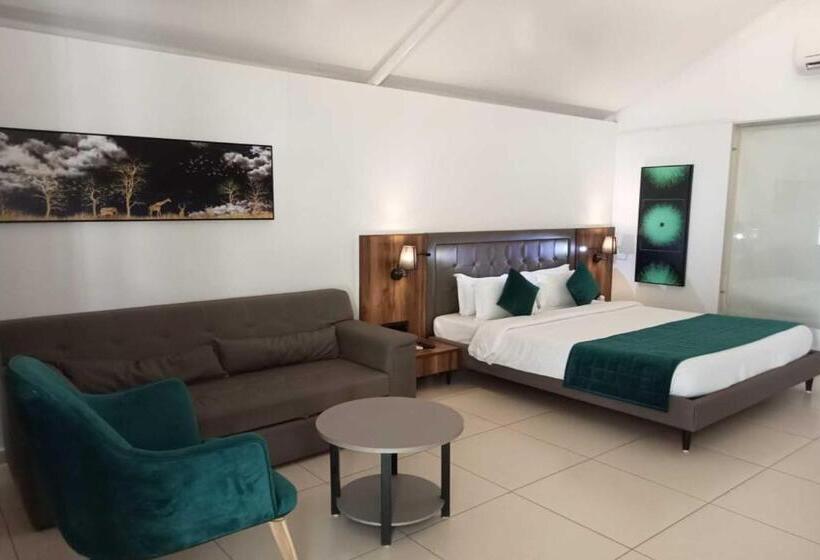 غرفة عائلية, White Feather Resort Kauncha