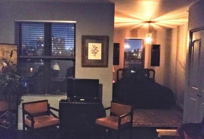 Студия Стандарт, The Gallery House