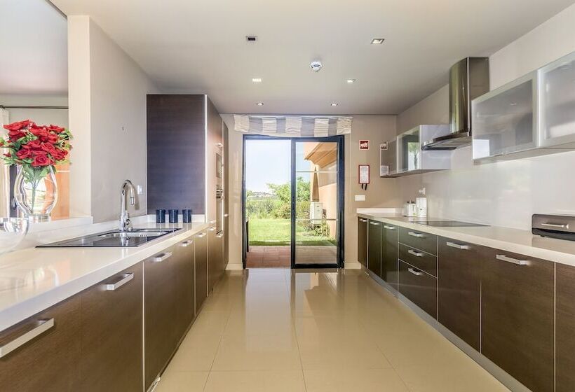 Апартаменты 1 Спальня, Amendoeira Golf Resort