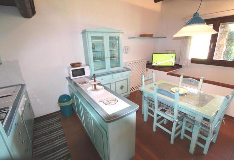 Дом 3 Спальни, Appartamenti Residence Vela Blu Golfo Aranci