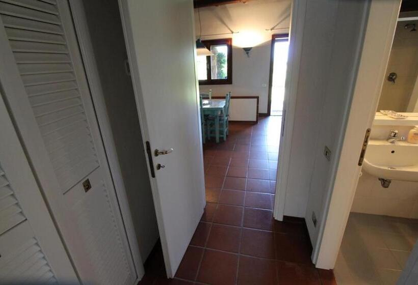 Дом 3 Спальни, Appartamenti Residence Vela Blu Golfo Aranci