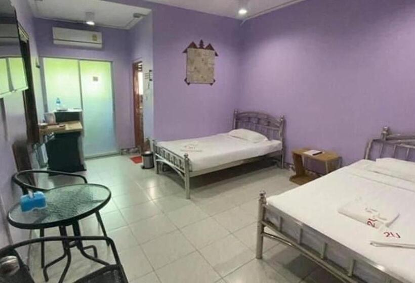 Семейный Номер, 2u Hotel Hatyai
