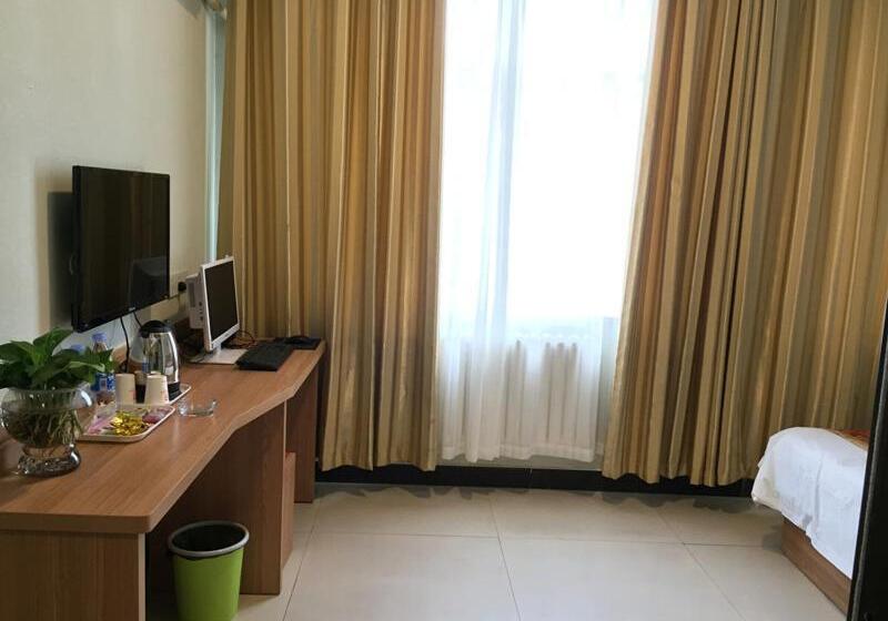 Дом 1 Спальня, Junyi Hotel Shandong Zaozhuang Shanting District Xinyuan Road