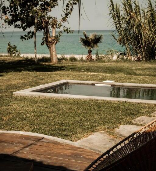 Вилла с 1 спальней и бассейном, Riva Del Sol Beach Resort