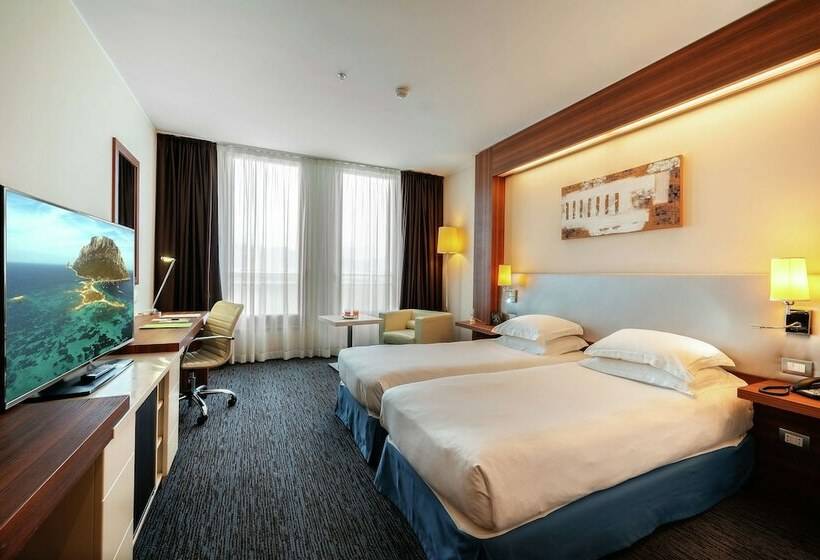 Номер Стандарт, Delta Hotels By Marriott Olbia Sardinia