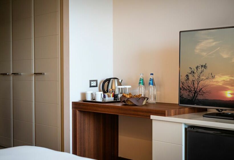 Номер Стандарт Адаптированный для Инвалидов, Delta Hotels By Marriott Olbia Sardinia