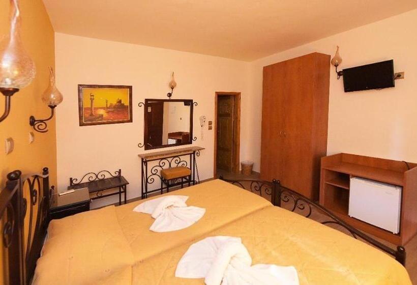 Номер Стандарт, Paris Hotel