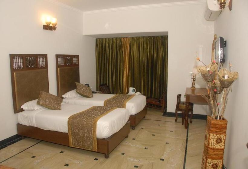 Номер Deluxe, Nahargarh Haveli
