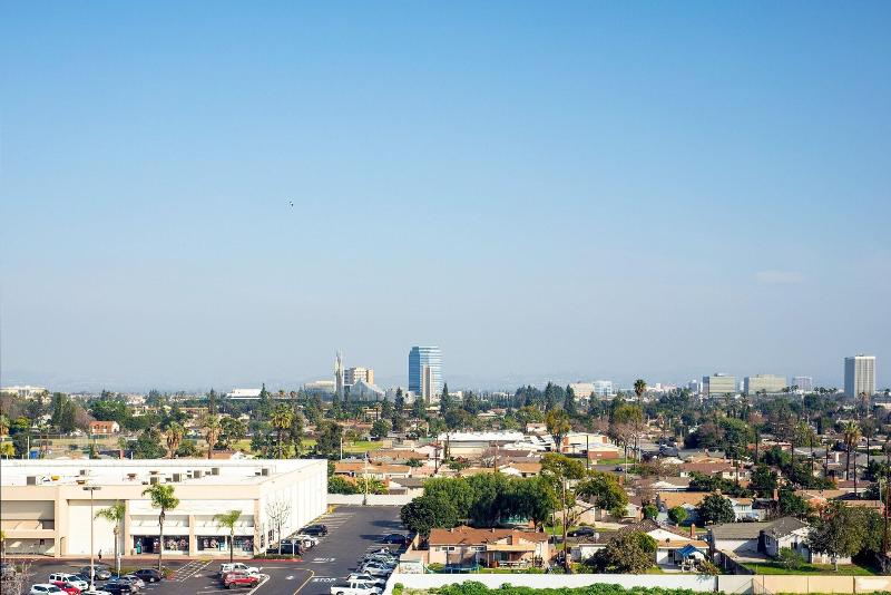 Номер Клуб, Sheraton Garden Grove  Anaheim South