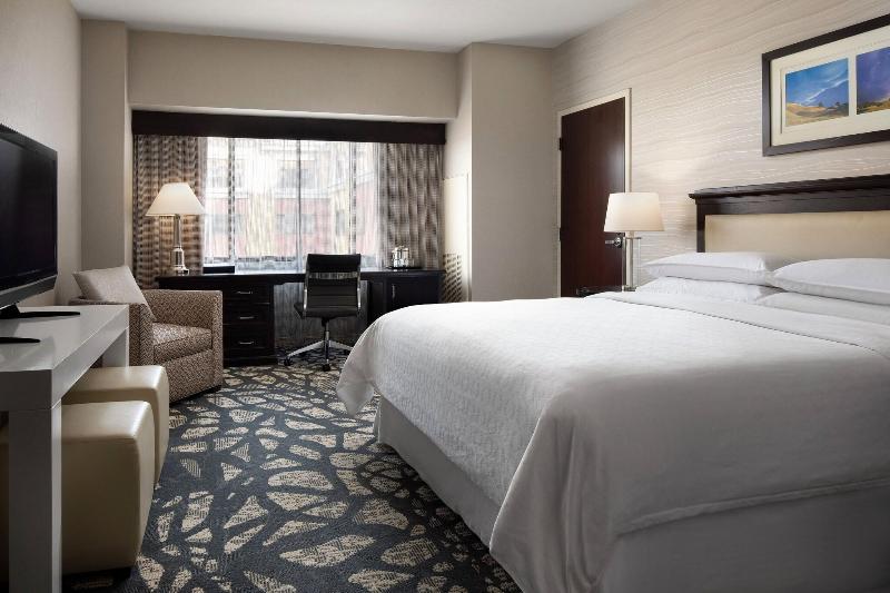 Стандартный Номер Кровать Кинг, Sheraton Garden Grove  Anaheim South