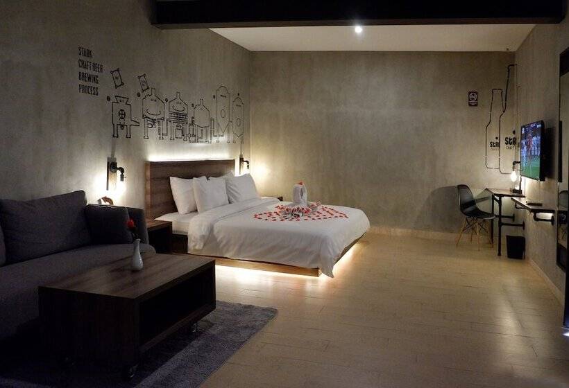 디럭스 룸, Stark Boutique Hotel And Spa