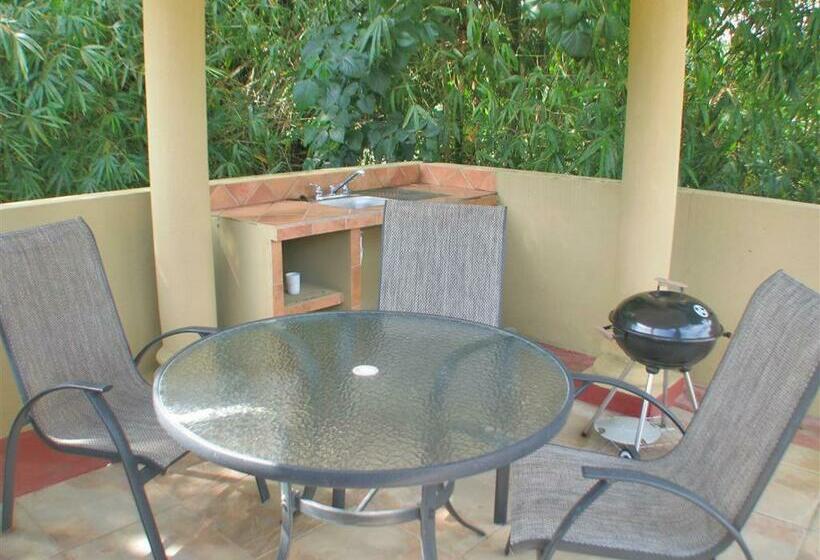 ویلای 3 خوابه, Las Brisas Resort And Villas