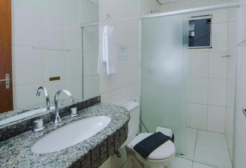Семейный Номер Совместный Санузел, Pousada Iguassu Charm Suites