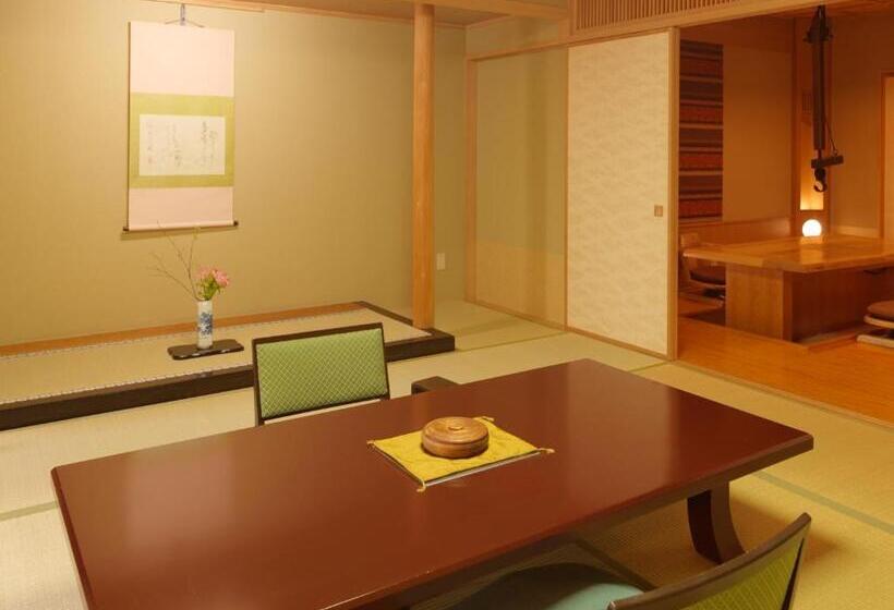 Номер Deluxe, Akan Yuku No Sato Tsuruga