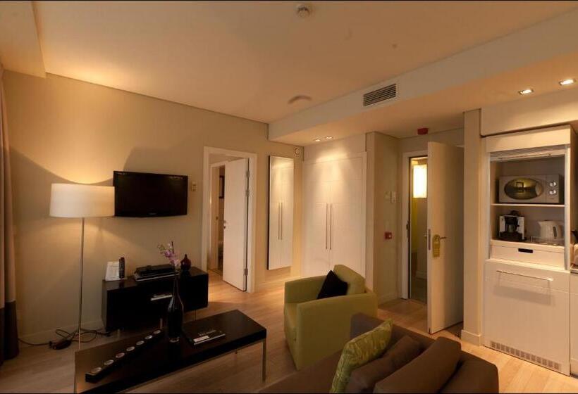 آپارتمان 1 خوابه, B Aparthotel Grand Place