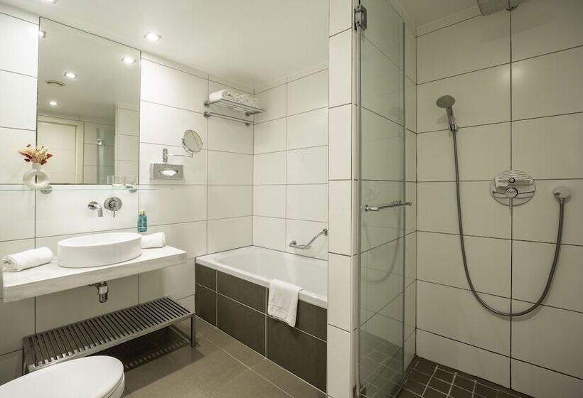آپارتمان 2 خوابه, B Aparthotel Grand Place