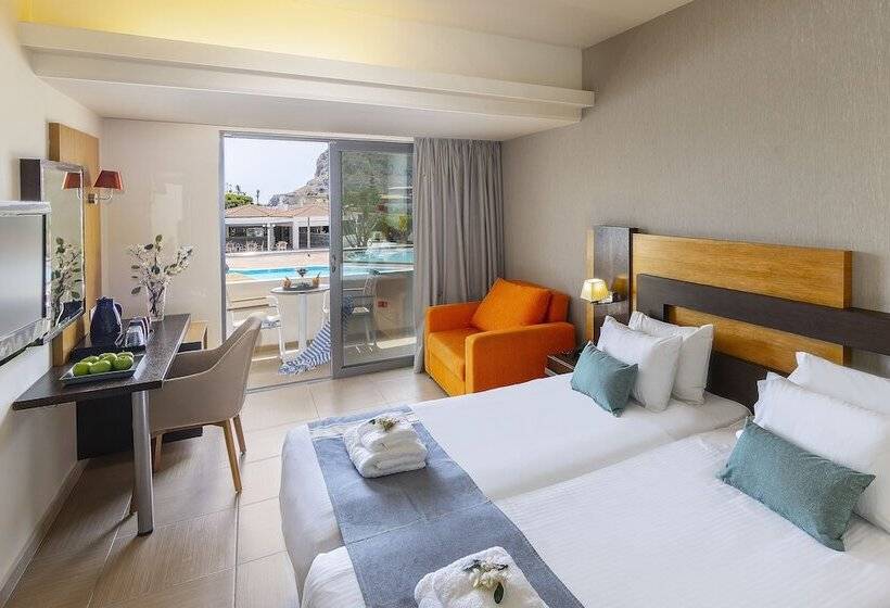 Standardzimmer mit Poolblick, Leonardo Kolymbia Resort Rhodes