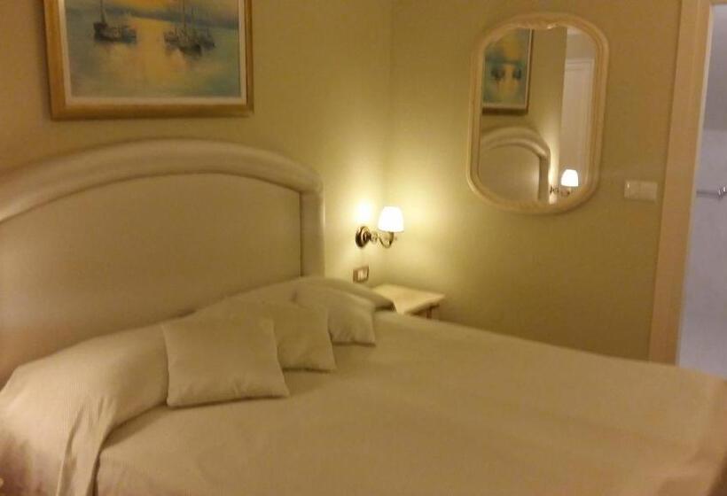 اتاق استاندارد با بالکن, Villa Triana Adults Only