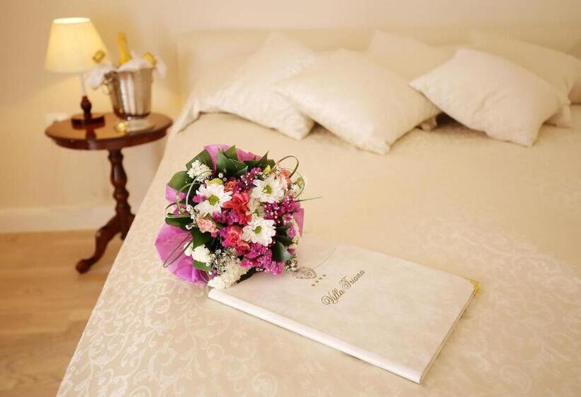 اتاق سوپریور با چشم‌انداز دریا و بالکن, Villa Triana Adults Only