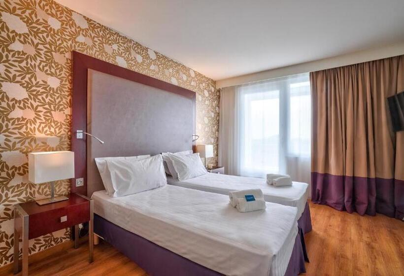Апартаменты 1 Спальня, Clarion Paris Cdg Airport