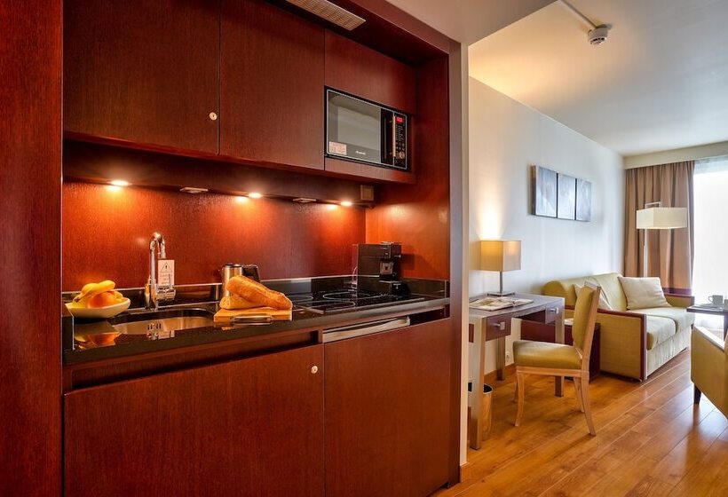 Апартаменты 1 Спальня, Clarion Paris Cdg Airport