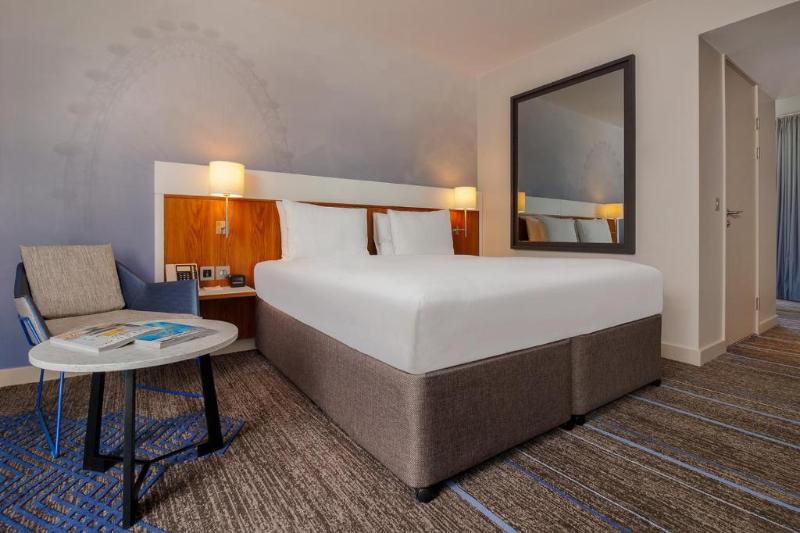Номер Executive Кровать Кинг, Doubletree By Hilton Hotel London  Tower Of London