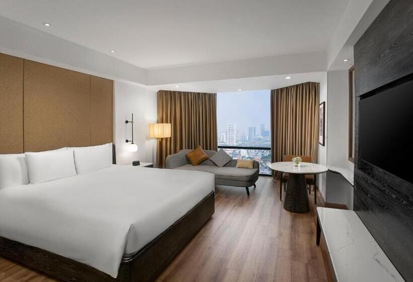 اتاق لوکس با تخت بزرگ, Sheraton Hanoi West